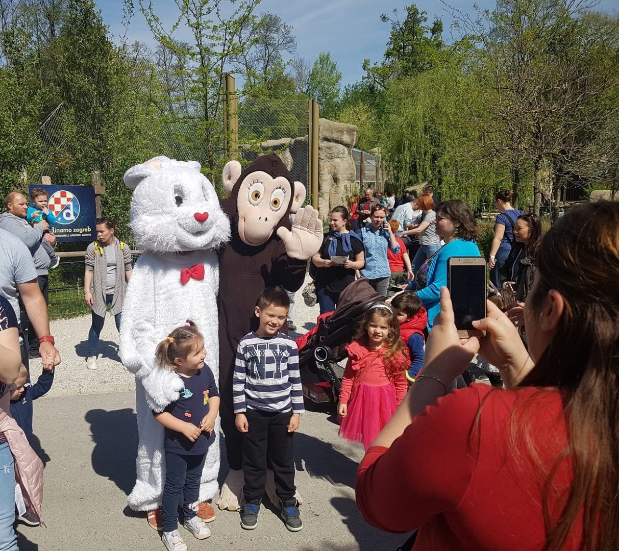 Čak 10.000 ljudi na Zekanju u Zoo vrtu